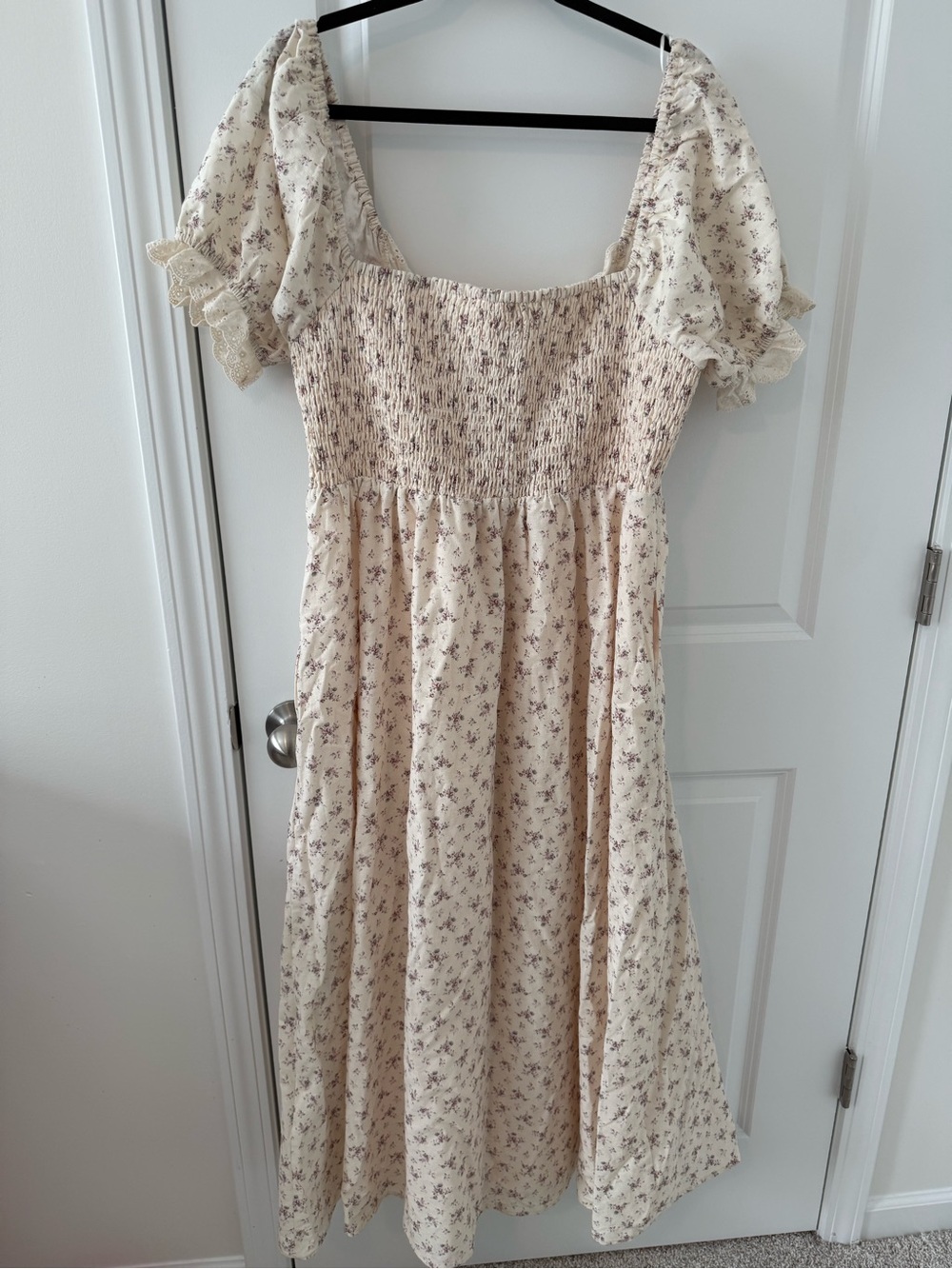 One Loved Babe Light Cream Smocked Floral Maxi Dress 1X - Picture 9 of 9
